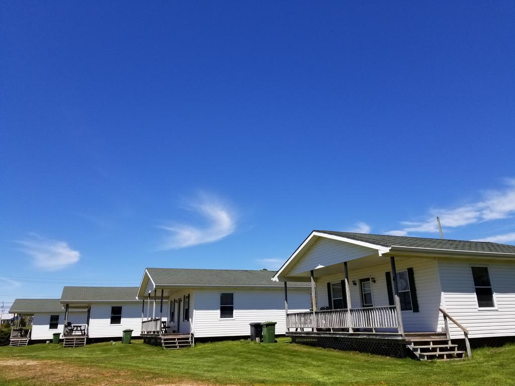 Отель Merry Stanhope Chalets Экстерьер фото